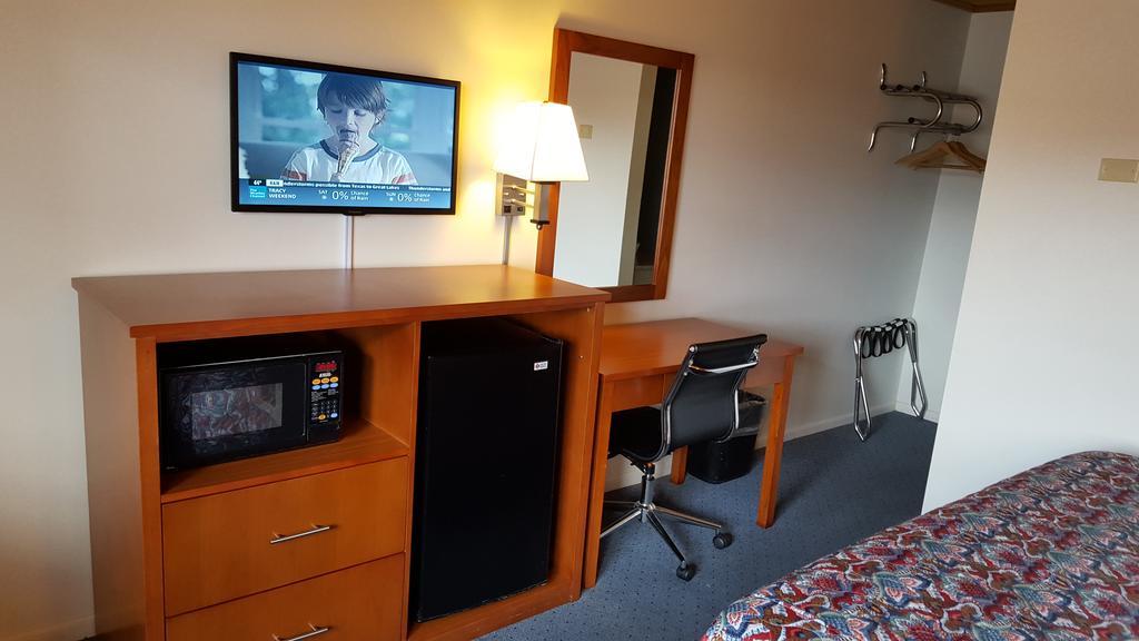 Travelers Lodge Marshall المظهر الخارجي الصورة