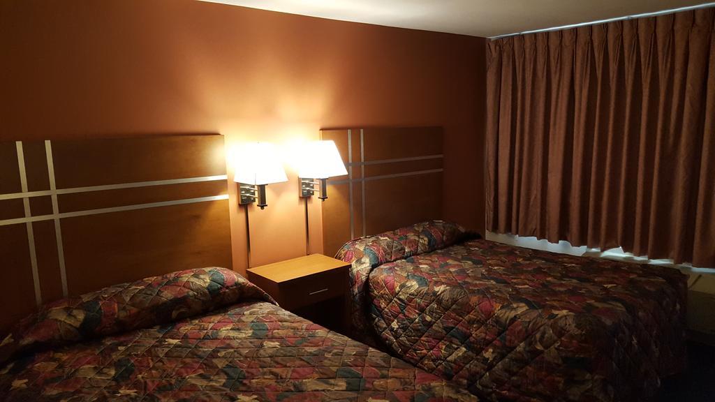 Travelers Lodge Marshall المظهر الخارجي الصورة