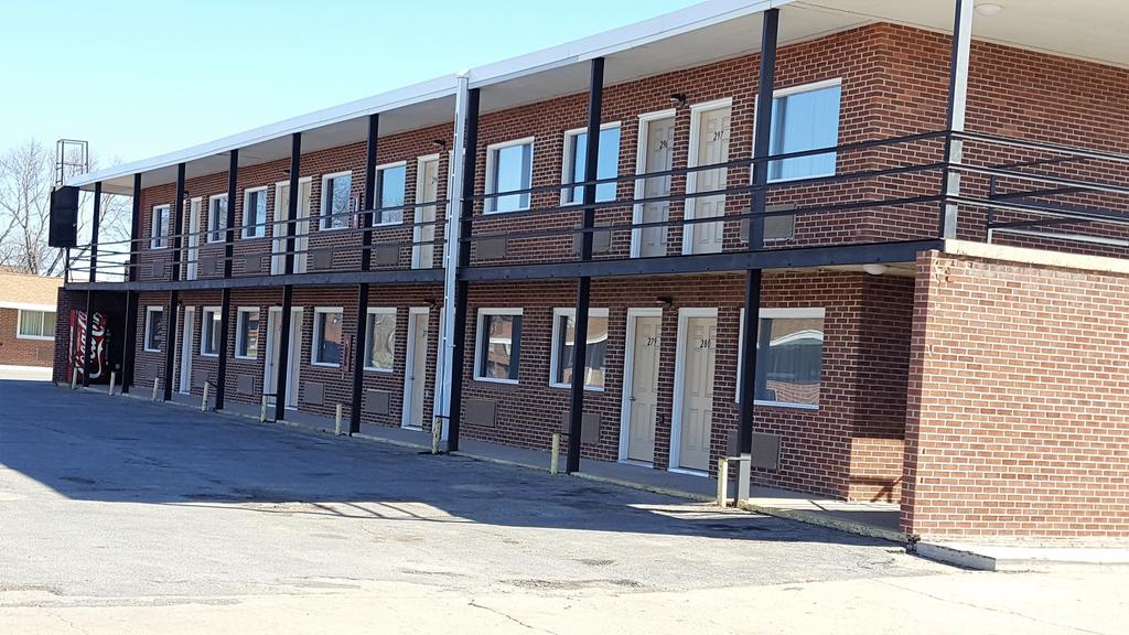 Travelers Lodge Marshall المظهر الخارجي الصورة